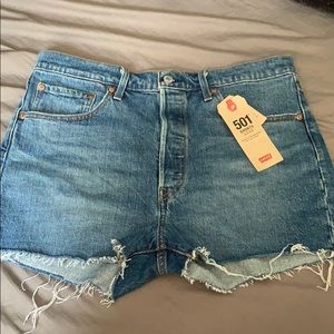 Levi’s shorts